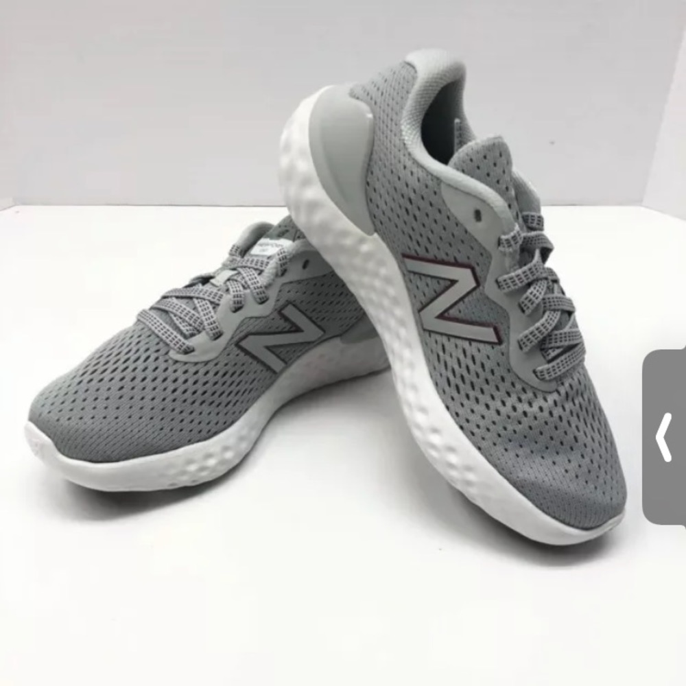 New Balance Women’s 1365 Walking Shoes Gray WW1365LP Low Top Lace Up Mesh